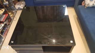 Glass table great condition 0