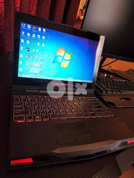 Alienware NoteBook P06T 11"inch for sell 0