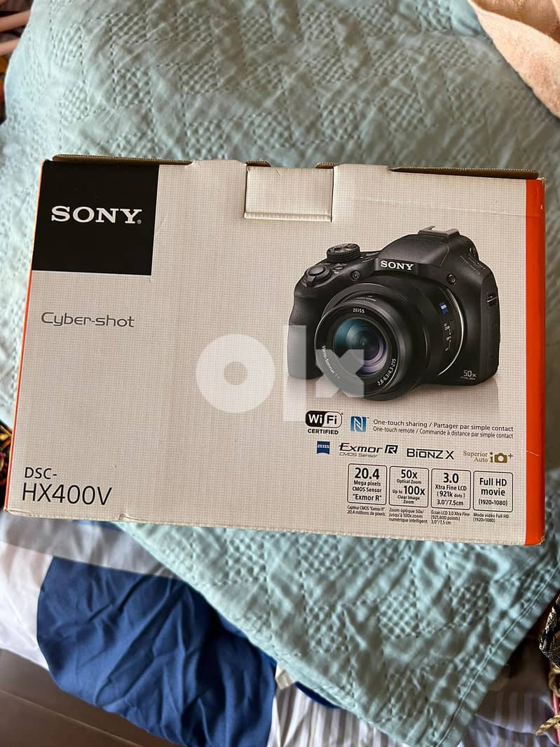 Sony DSC-HX400V Camera Not Used. 3