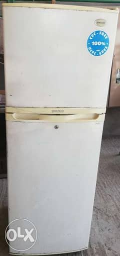 32 bd midium fridge for sale 0