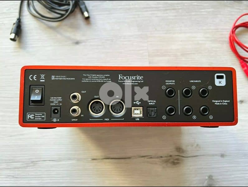 Focusrite Scarlett 18i8 (2nd Gen) 18 In / 8 Out USB Audio Interface 2