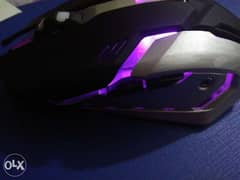 Gaming mouse wireless no battery needed only charge 0