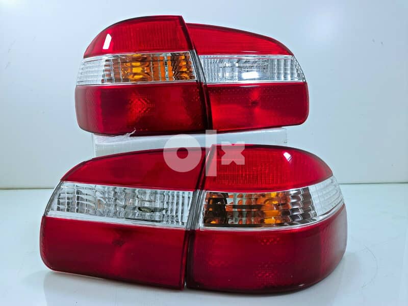 Toyota Corolla 1998 2000 LCD panel & Tail Lights 1