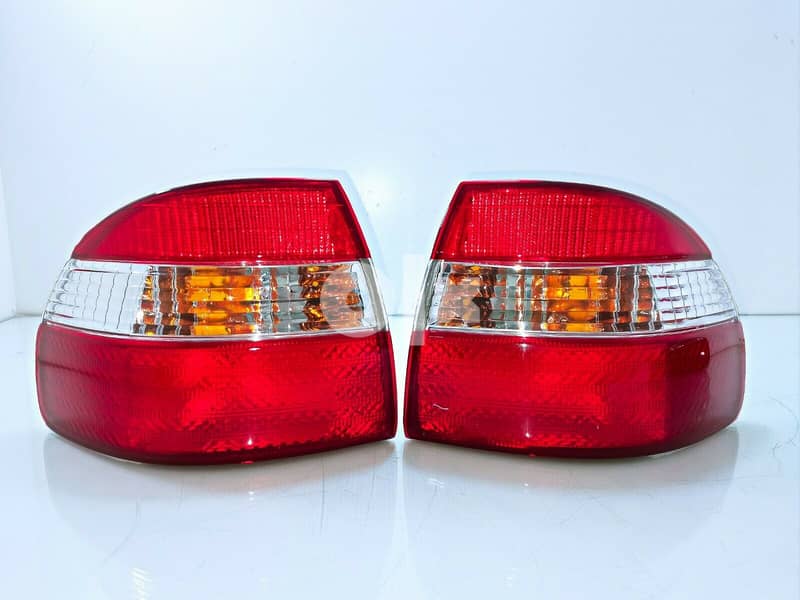 Toyota Corolla 1998 2000 LCD panel & Tail Lights 2