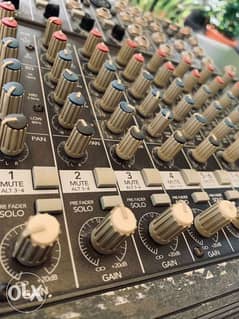 Mackie 12 Channel Mixer 1202 0
