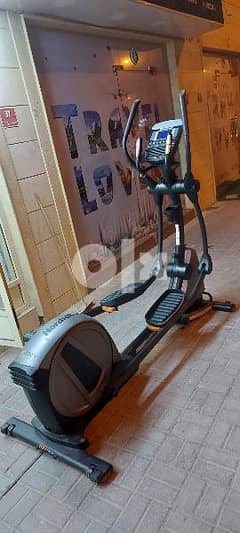 heavy duty cross trainer can use in gym or builing also 200kg max 0