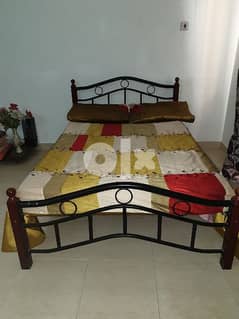 Single cot with medical mattress 0