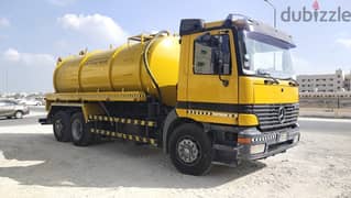 Mercedes Actress sewage and Normal water tanker 4500 gln 0