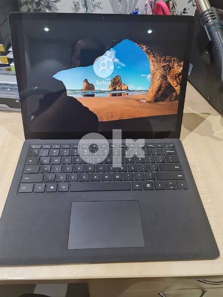 Microsoft surface laptop i7 10th generation 0