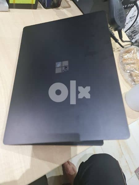 Microsoft surface laptop i7 10th generation 1