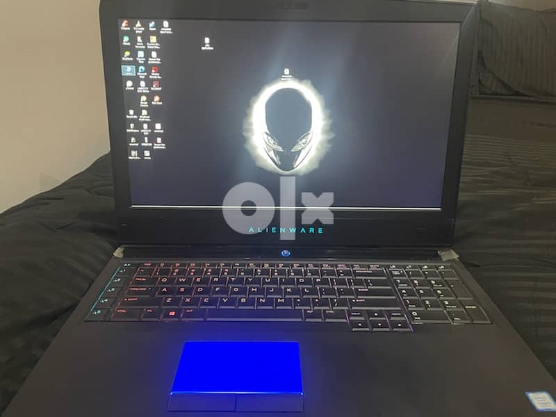 Dell Alienware  17 R4 gaming Laptop 1080p Full Hd for sale 5