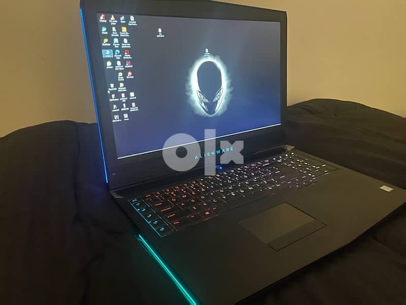 Dell Alienware  17 R4 gaming Laptop 1080p Full Hd for sale 11