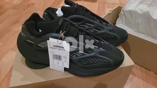 Adidas Yeezy 700 V3 Dark Glow / SIZE: UK 10 0