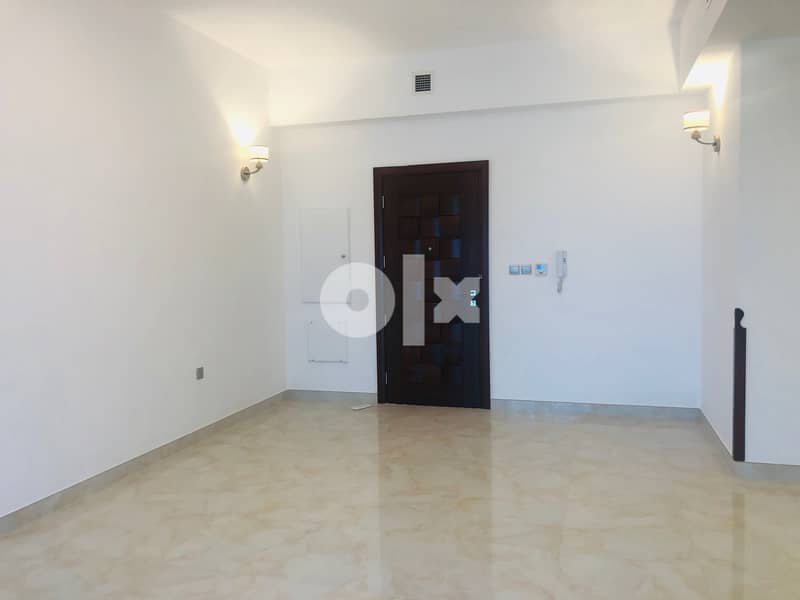 Two bedrooms flat with big balcony on higher floorcall33276605 1