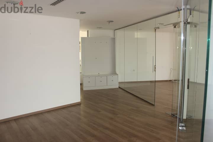 Modern & Nice view ready to move office Seef 1