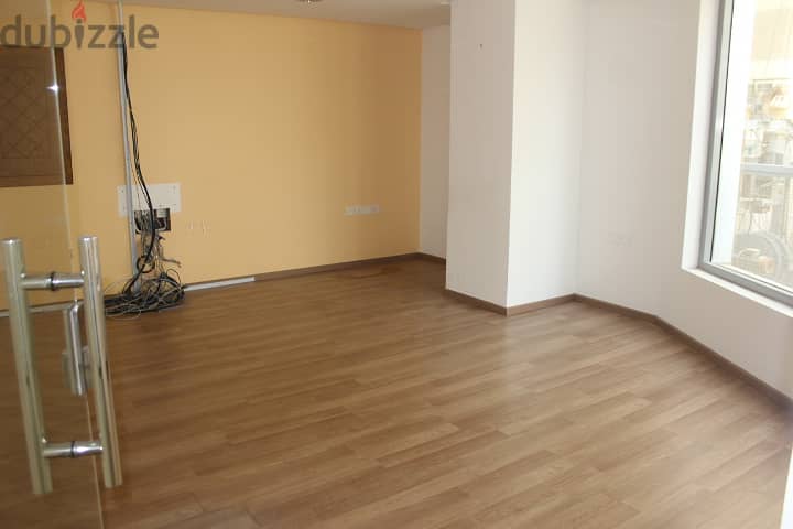 Modern & Nice view ready to move office Seef 4