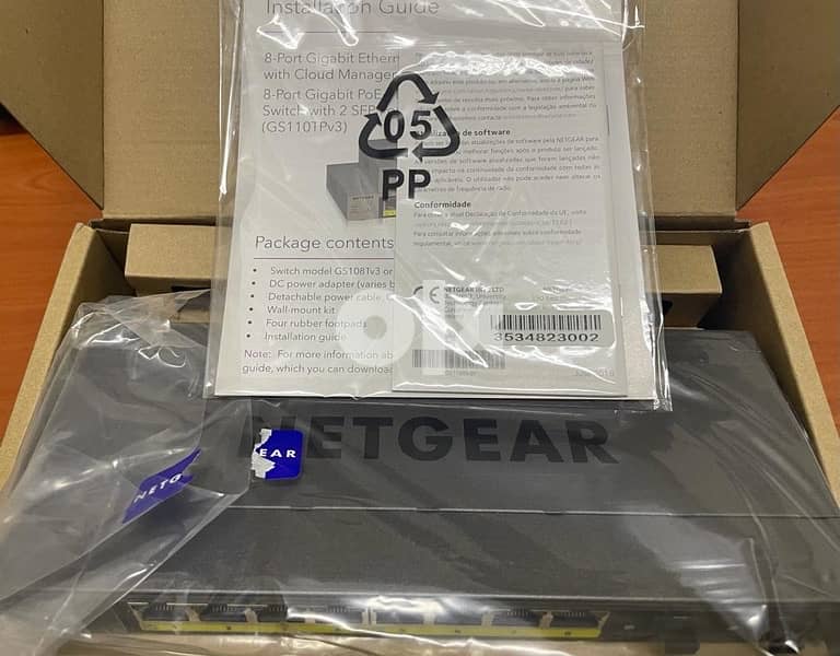 Gigabit Network Switch - Negear GS110TP 1