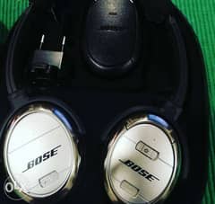 Bose QuietComfort 3 Acoustic Noise Cancelling Headphones For Sale 0