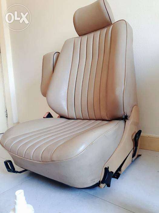 Mercedes- Benz W124 Seats Beige Leather Original OEM 4