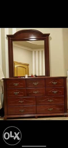 dressing table and two side tables 0