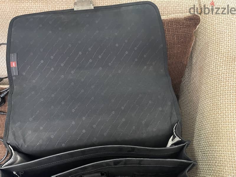Hand Bag (Delsey Brand) in Excellent condition. 5