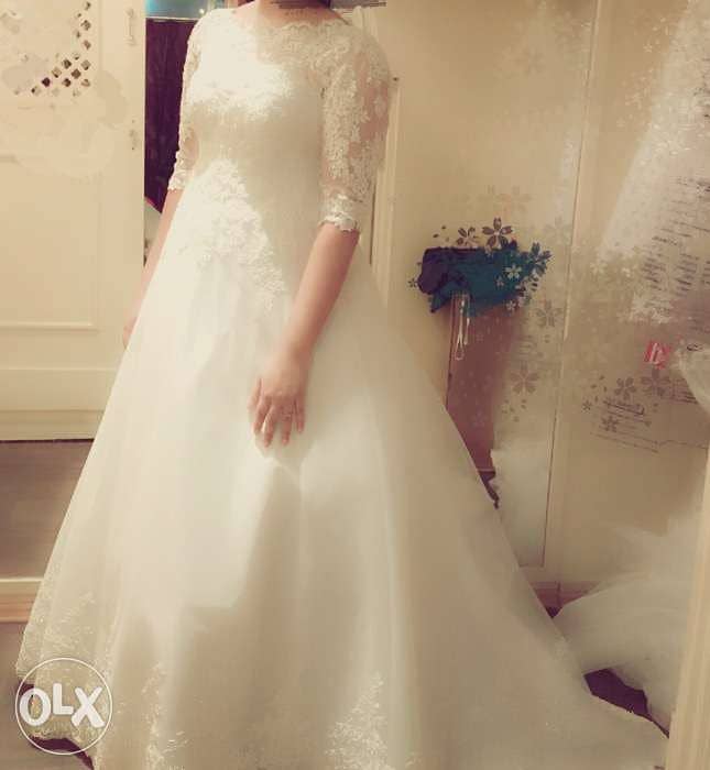 Wedding gown 0