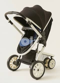 Giggle stroller convertable to bassinet 0