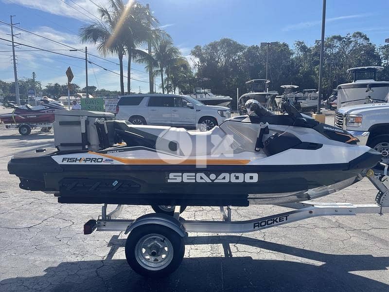 New Sea-Doo Fish Pro iBR/iDF with Sound System 2