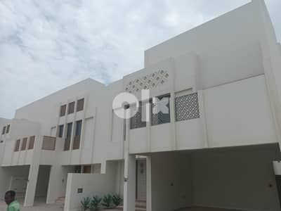 Free hold Brand new 4 Bed villa in Diyar