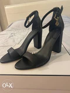 Brand name high heels from Guess. 0