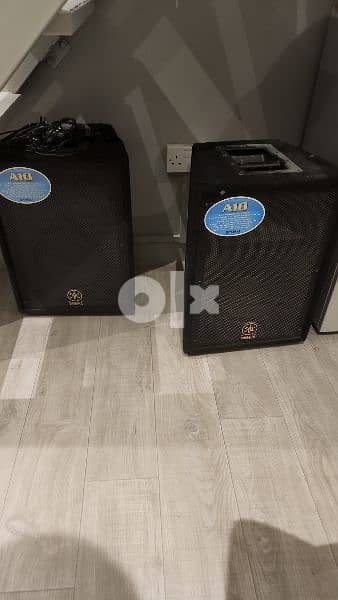 very good speakers and mics and mic stands and pioneer DJ 1