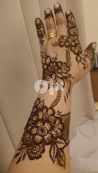 henna for hands and feet 2