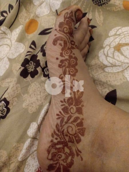 henna for hands and feet 3