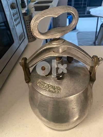 جدر ضغط انتيك صناعة إيرانية cooking pressure pot
