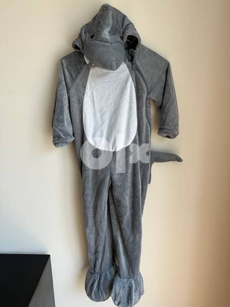 Haloween Costume - Child shark costume 1