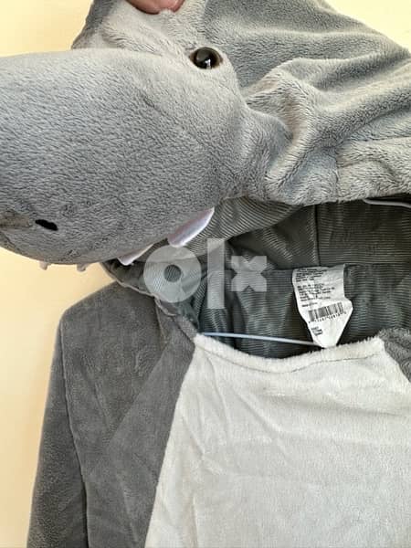 Haloween Costume - Child shark costume 2