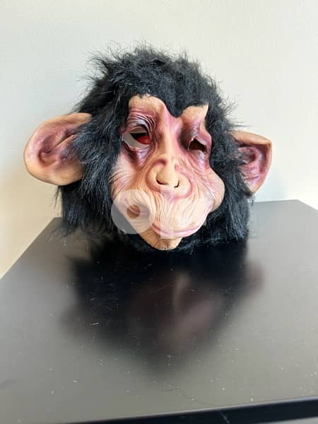 Haloween Costumes - gorilla latex head mask 0