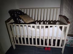Mothercare crib changeable to single bed 0