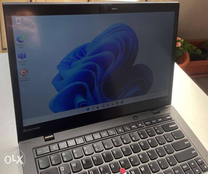 Lenovo ThinkPad - touch screen, fingerprint - yoga 370 1