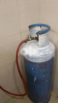 Gas Cylinder 0