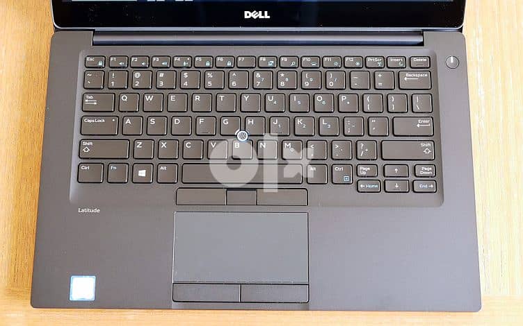 Dell latitude core i7 6th gen Ram 16Gb SSD 256GB M. 2 14 Display Os 10 0