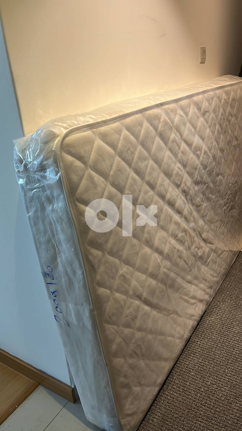 Hardly used Mattress, 120 by 200, almost new 3