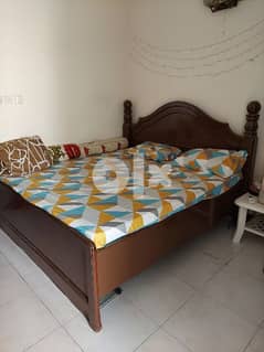 urgent sale : King Size Bed with mattress(medical mattress) 0
