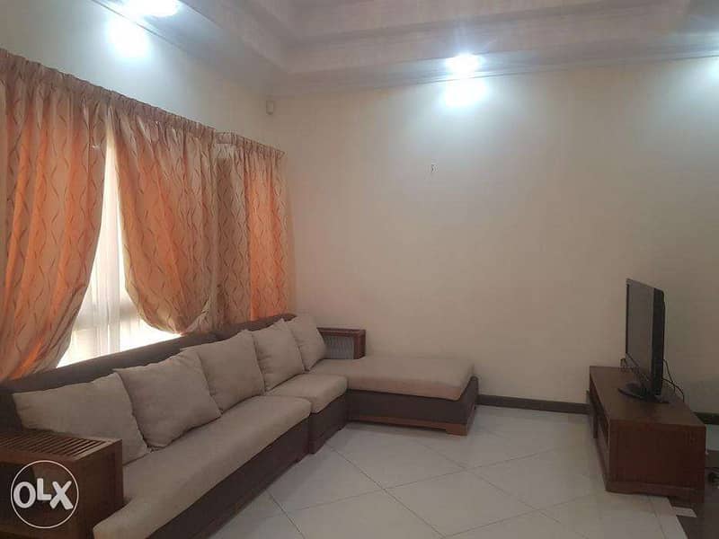 commodious & beautiful semi furnished villa for rent 6