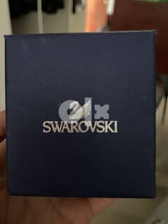 3 Swarovski Rings 0