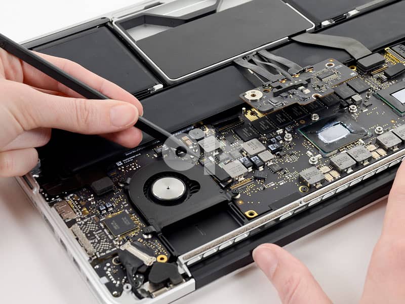Microsoft Surface pro ( 6 & 7 laptop go ) Alt Repair Service in Barain 9
