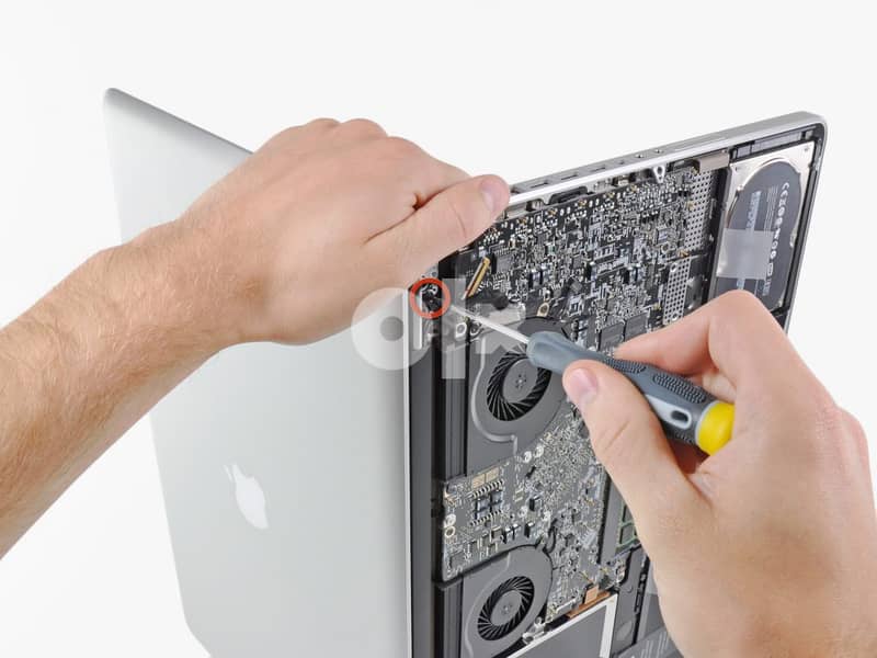 Microsoft Surface pro ( 6 & 7 laptop go ) Alt Repair Service in Barain 6