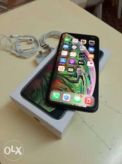 iPhone XS Max 256gb brand new condition with all accessories 0