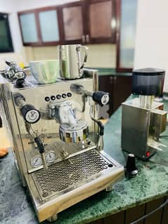 coffee machine and grinder 0