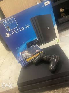 Play station 4 pro 0